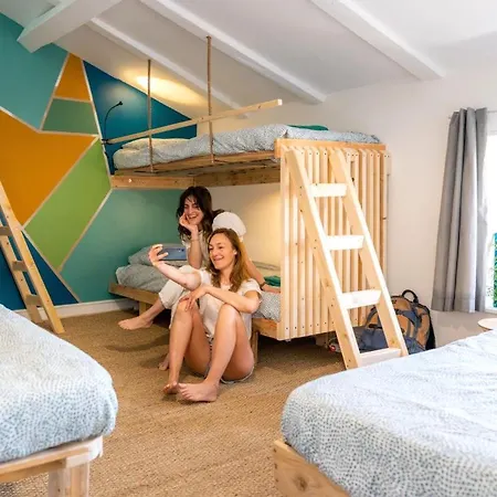 Surf Oda ve Kahvaltı Biarritz