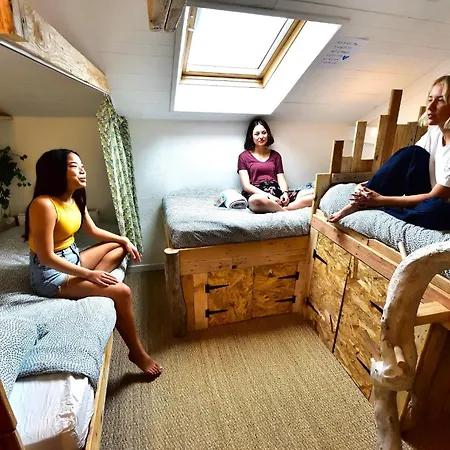 Couette-café Surf Biarritz