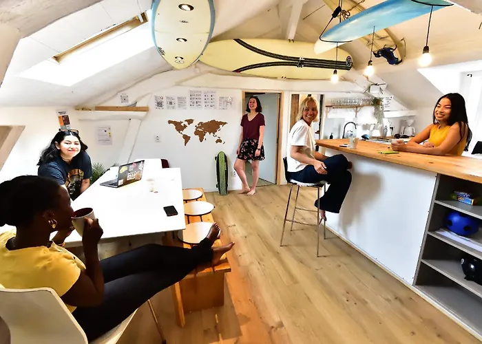 Surf krevet i doručak *