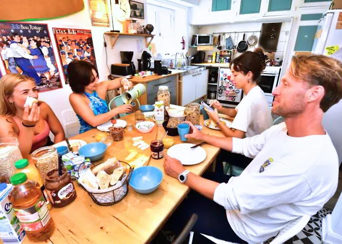 Surf Couette-café *